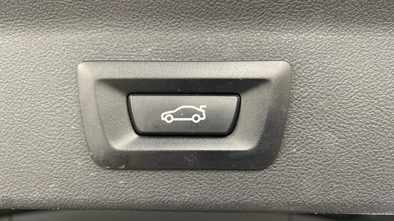 BMW X3 210kW Premier Edition 80kWh 5dr Auto Electric Estate